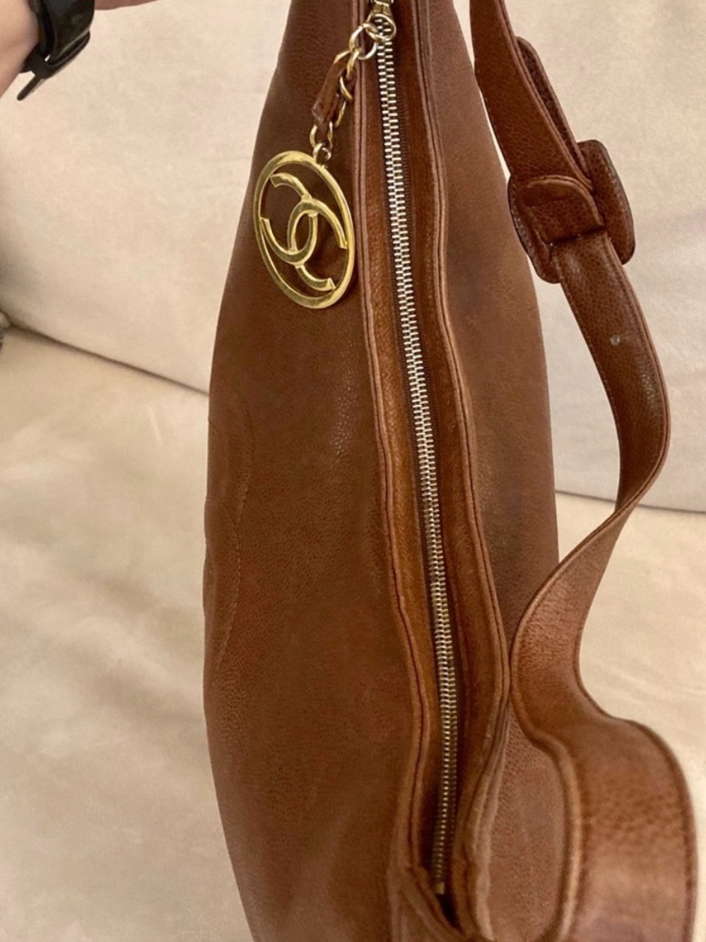 CHANEL Timeless CC Caviar Hobo Shoulder Bag 💼👛🥰 - Picture 7 of 13